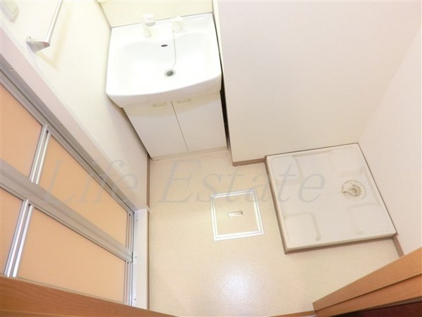 ブランクレール谷町