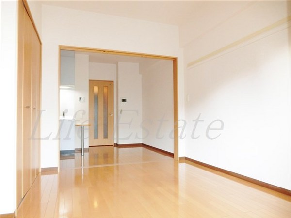 ブランクレール谷町