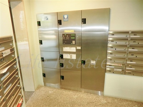 ブランクレール谷町