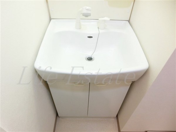 ブランクレール谷町