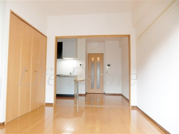 ブランクレール谷町