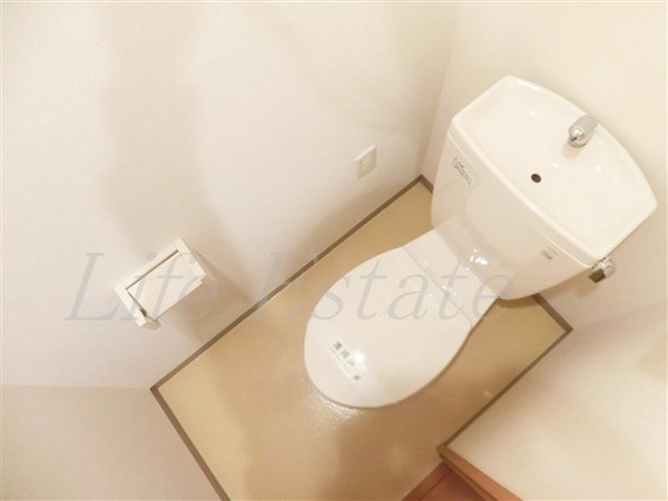 ブランクレール谷町