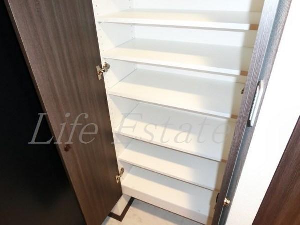 ディナスティ松屋町Ⅱ(収納)