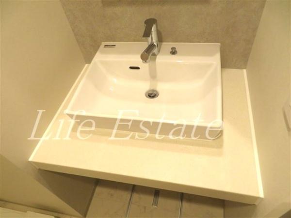 コンフォリア・リヴ北浜淡路町