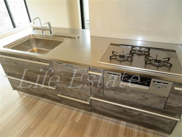 ローレルタワー御堂筋本町(キッチン)