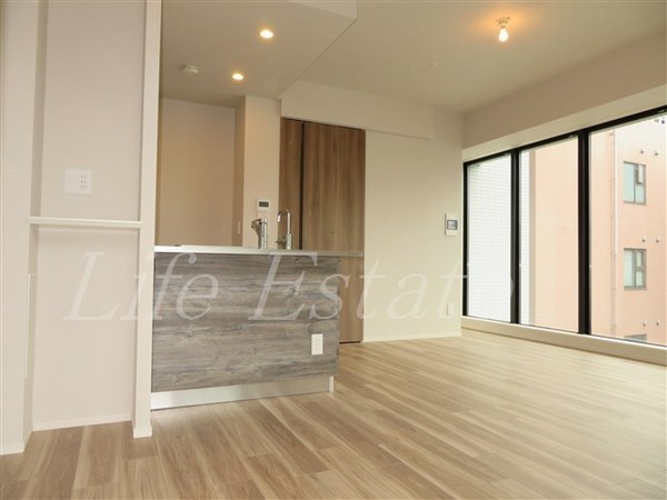 ローレルタワー御堂筋本町(リビング)