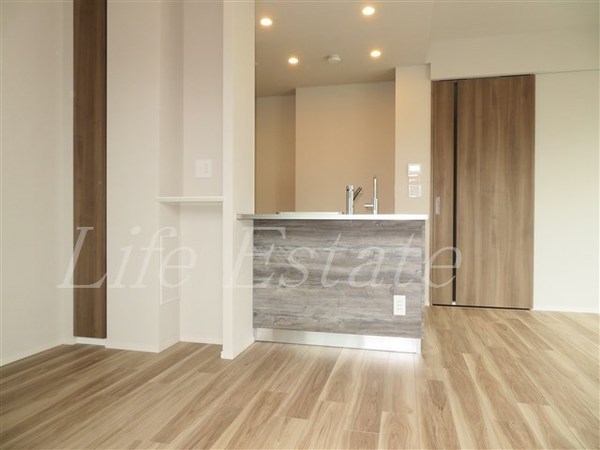 ローレルタワー御堂筋本町(リビング)