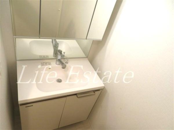 コンフォリア・リヴ大阪本町