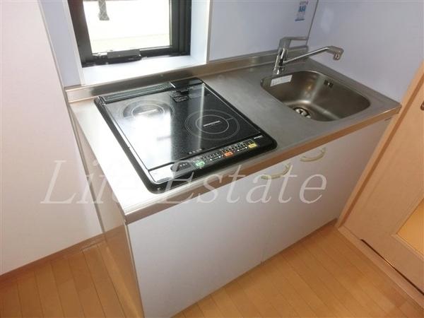 シャトーアスティナ高麗橋(キッチン)