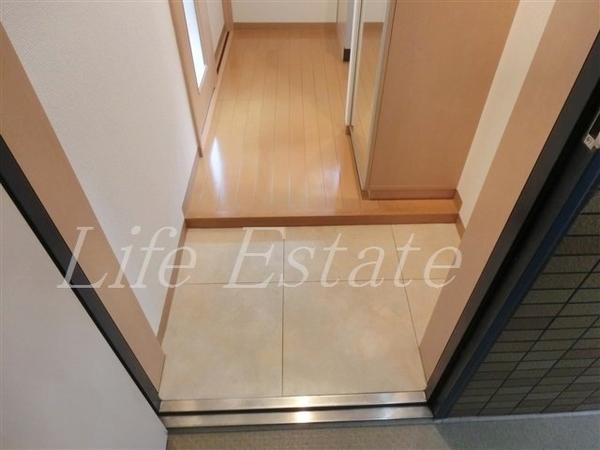 シャトーアスティナ高麗橋(玄関)