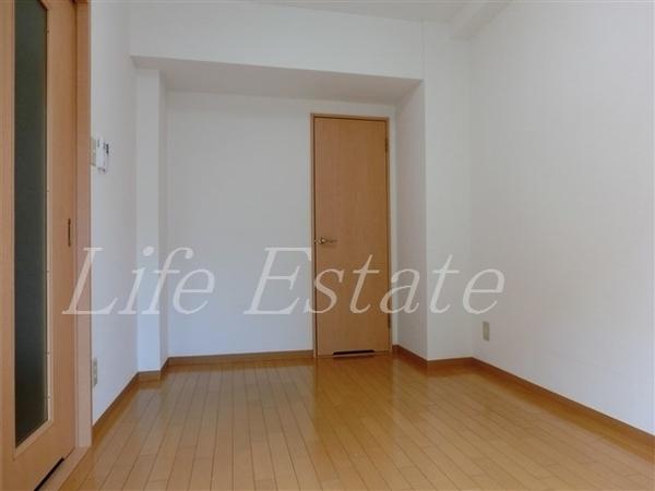 シャトーアスティナ高麗橋(洋室)