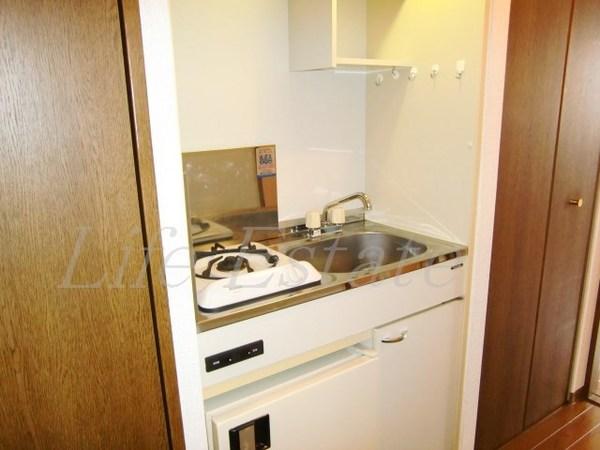 クラウンハイム夕陽丘(キッチン)