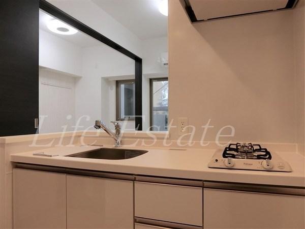 エステムコート谷町九丁目(キッチン)