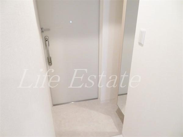 AKASHI ENTERPRISE(玄関)