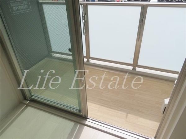 AKASHI ENTERPRISE(バルコニー)