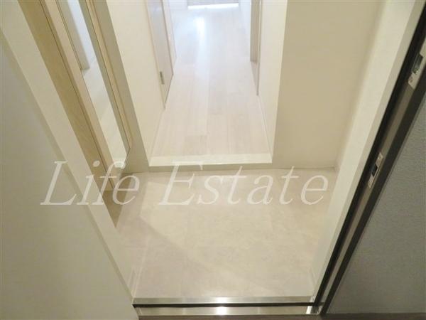 AKASHI ENTERPRISE(玄関)