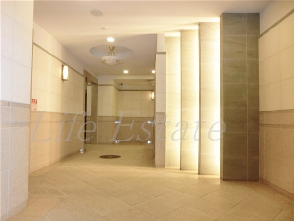 クラウンハイム北心斎橋フラワーコート