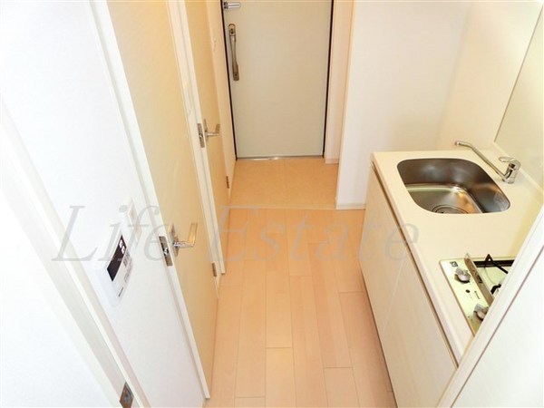 アドバンス上町台プレジール(玄関)