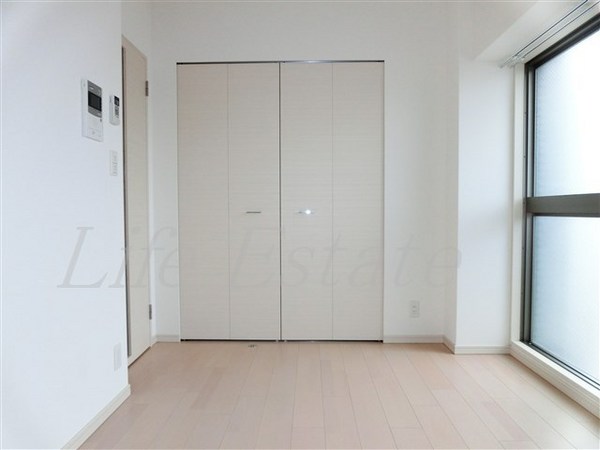 アドバンス上町台プレジール(洋室)