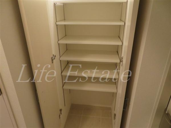 アドバンス大阪城ベレッツァ(収納)