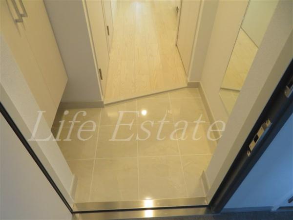 アドバンス大阪城ベレッツァ(玄関)