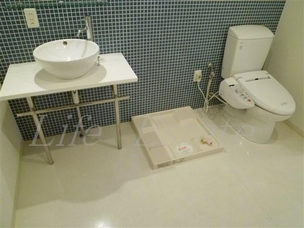 ルクレ堺筋本町レジデンス(洗面台・洗面所)