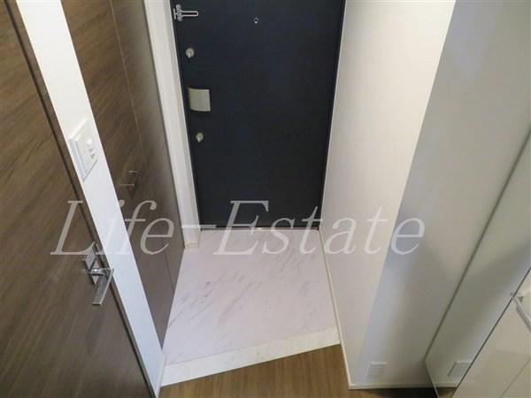 スワンズシティ谷町ブリエ(玄関)