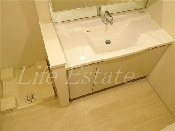 オーパスレジデンス心斎橋サウス(洗面台・洗面所)