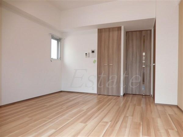 W-STYLE大阪谷町(洋室)