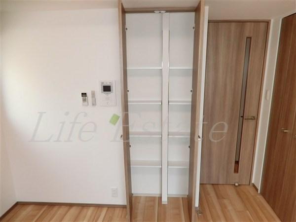 W-STYLE大阪谷町(収納)