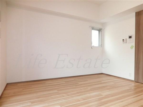 W-STYLE大阪谷町(洋室)