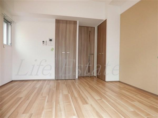 W-STYLE大阪谷町(洋室)