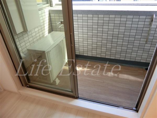 Vinoプレジオ本町