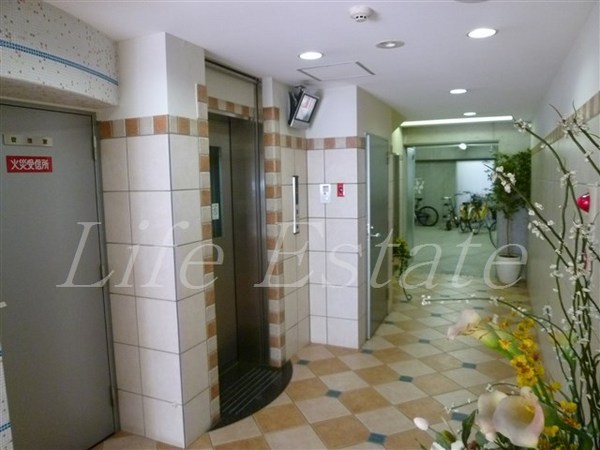 ダイドーメゾン大阪御堂筋