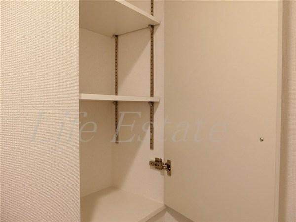 セレニテ心斎橋グランデ(収納)