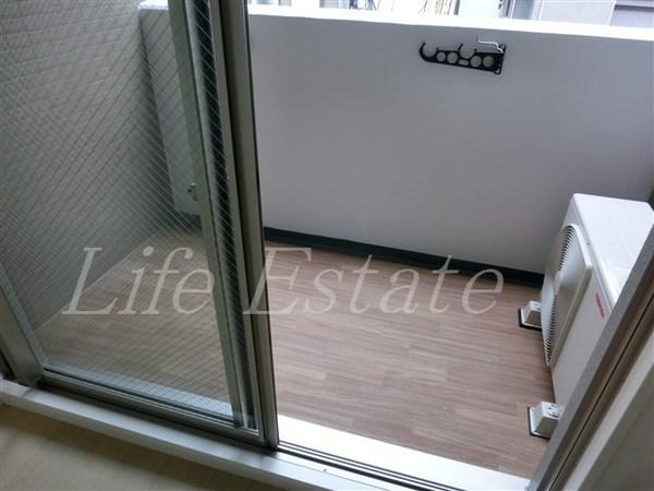 セレニテ心斎橋グランデ(バルコニー)