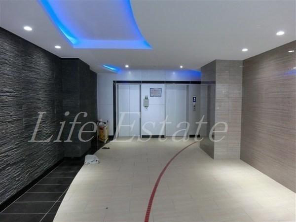 セレニテ心斎橋グランデ(エントランス)