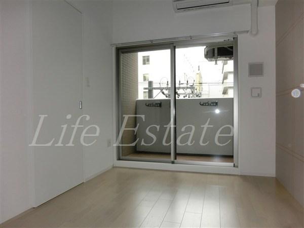 セレニテ心斎橋グランデ(寝室)