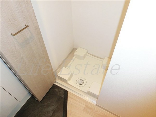 プレサンス松屋町駅前