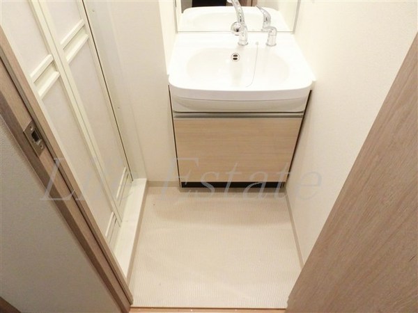 プレサンス松屋町駅前