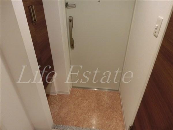 大阪市中央区北久宝寺町１丁目のマンション