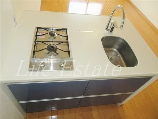 大阪市中央区備後町１丁目のマンション