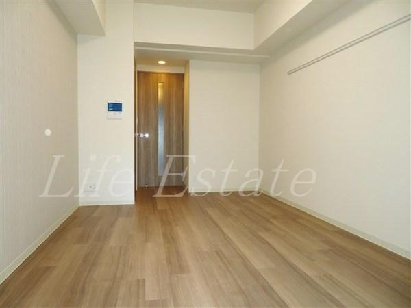 プレサンス心斎橋ソレイユ