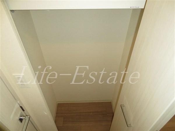 プレサンス谷町九丁目駅前