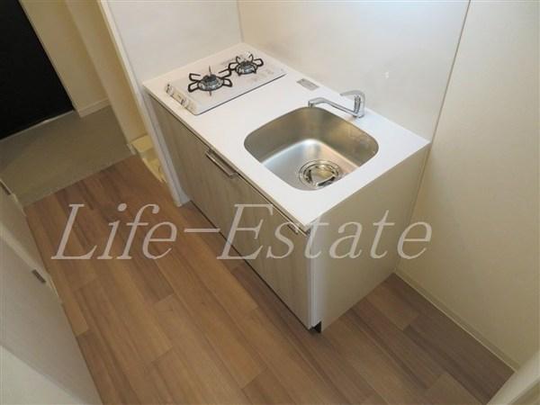 プレサンス谷町九丁目駅前