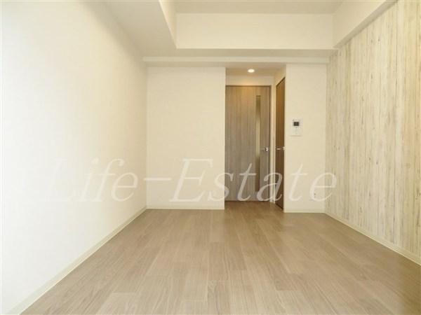 プレサンス谷町九丁目駅前