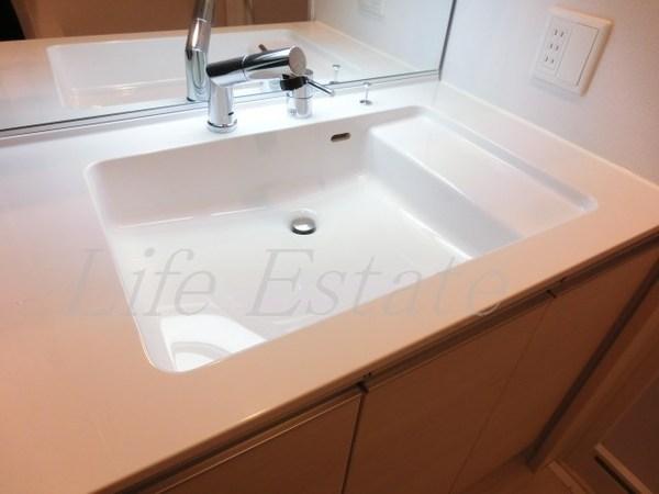 エステムコート谷町四丁目