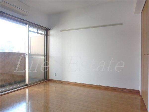 プレサンス大手前パークサイドⅡ