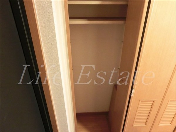 プレサンス東本町