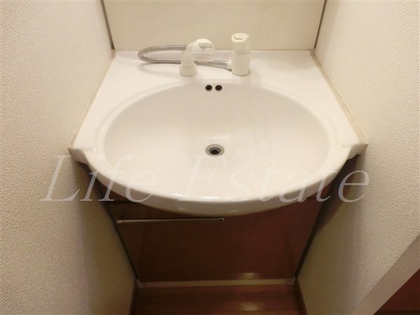 プレサンス東本町